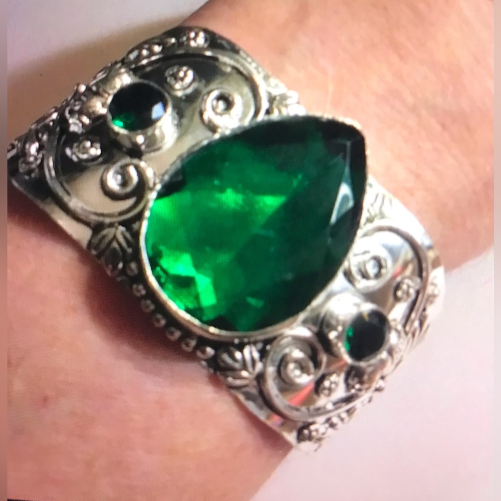 Chrome Diopside Stamped 925 Sterling Silver Cuff Bracelet